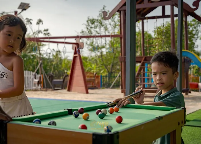 Komsan Kampot Resort